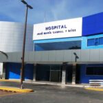 Denuncian falta de cirujanos y camas para pacientes con enfermedades intestinales en Santiago